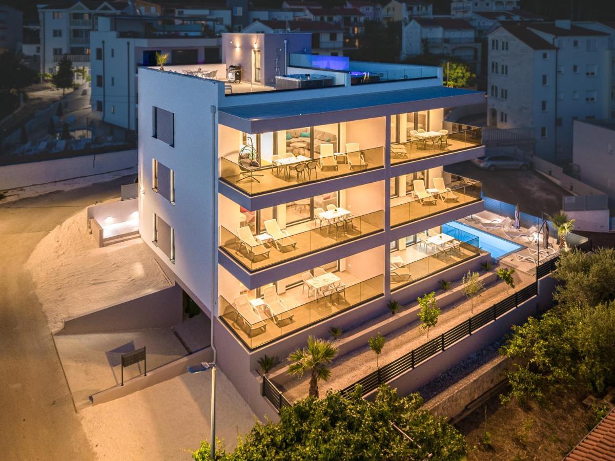 Adriatic Garden Apartments Okrug Gornji Exterior photo