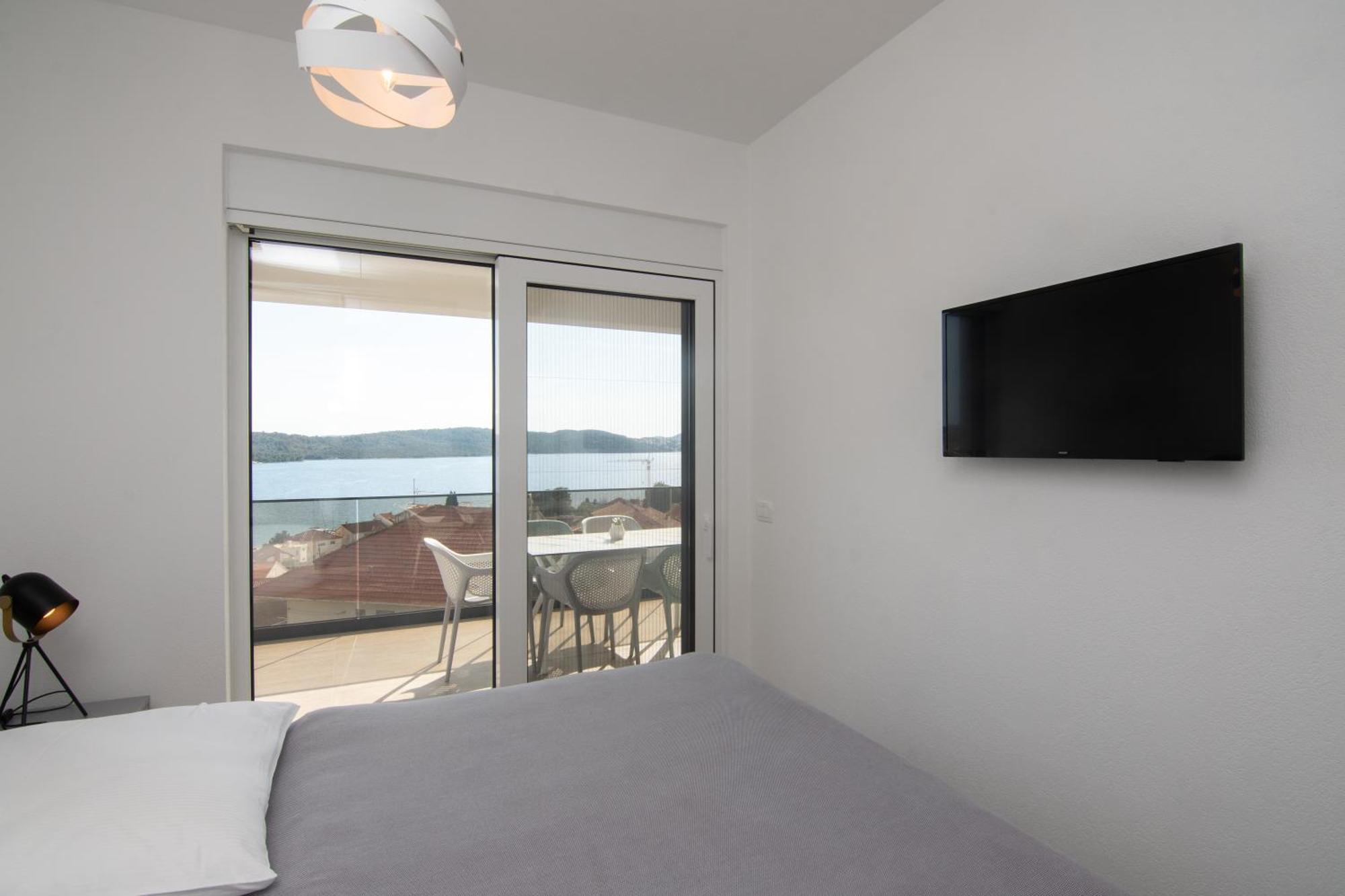 Adriatic Garden Apartments Okrug Gornji Exterior photo